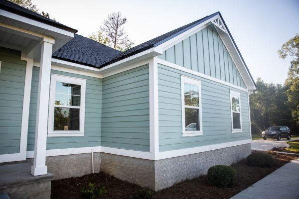 Damaged Siding Repair in Ballwin
