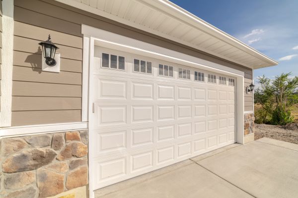Garage Siding Repair in Ballwin