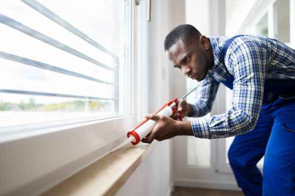 Caulk Repair